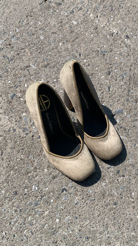 Pre-loved House of Harlow 1960 Taupe Pony Hair Pumps